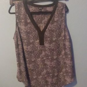 Sleeveless blouse